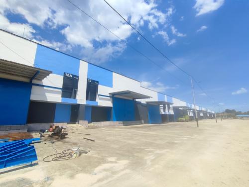 Palaran Bizpark Warehouse, Warehouse, Bizpark | We provide Indonesia infrastructure map on various property sectors and data. Access property listings, infrastructure developments, news, and valuable transaction data for informed decisions.