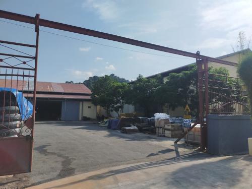 WHS Bina Pertiwi Samarinda Branch, Warehouse, WHS Bina Pertiwi  | We provide Indonesia infrastructure map on various property sectors and data. Access property listings, infrastructure developments, news, and valuable transaction data for informed decisions.