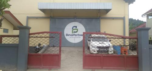 WHS Bina Pertiwi Samarinda Branch, Warehouse, WHS Bina Pertiwi  | We provide Indonesia infrastructure map on various property sectors and data. Access property listings, infrastructure developments, news, and valuable transaction data for informed decisions.