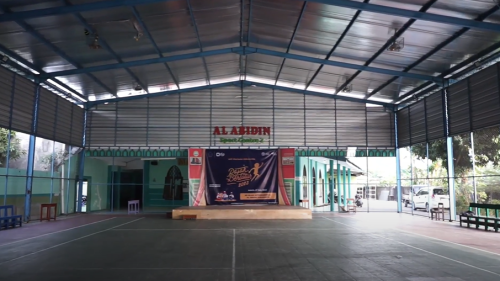 Al Abidin Islamic International Primary School, Private School | We provide Indonesia infrastructure map on various property sectors and data. Access property listings, infrastructure developments, news, and valuable transaction data for informed decisions.