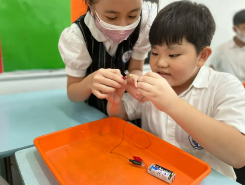 Focus Independent Primary School, Private School | We provide Indonesia infrastructure map on various property sectors and data. Access property listings, infrastructure developments, news, and valuable transaction data for informed decisions.