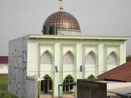 Muhammadiyah Special Program Kottabarat Senior High School, Private School | We provide Indonesia infrastructure map on various property sectors and data. Access property listings, infrastructure developments, news, and valuable transaction data for informed decisions.