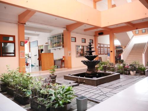 Muhammadiyah Special Program Kottabarat Senior High School, Private School | We provide Indonesia infrastructure map on various property sectors and data. Access property listings, infrastructure developments, news, and valuable transaction data for informed decisions.