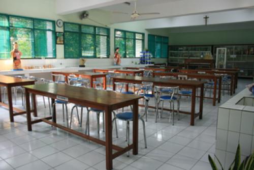 Regina Pacis Senior High School, Private School | We provide Indonesia infrastructure map on various property sectors and data. Access property listings, infrastructure developments, news, and valuable transaction data for informed decisions.