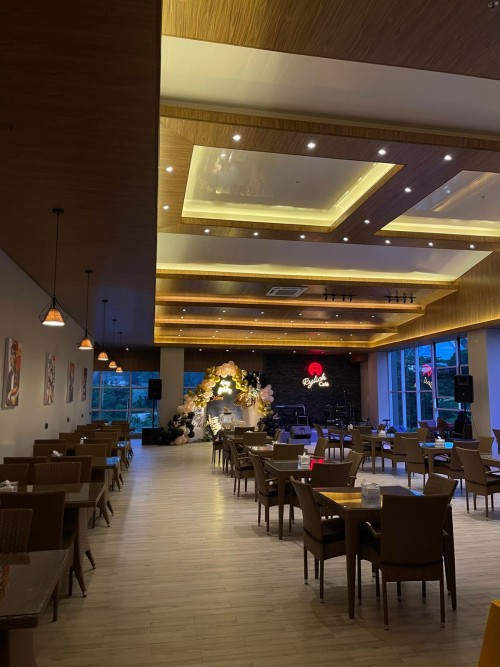 Completed hotel, Rylich Panorama Hotel | We provide Indonesia infrastructure map on various property sectors and data. Access property listings, infrastructure developments, news, and valuable transaction data for informed decisions.
