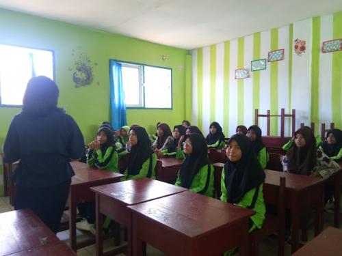 Quba Junior High School, Private School | We provide Indonesia infrastructure map on various property sectors and data. Access property listings, infrastructure developments, news, and valuable transaction data for informed decisions.