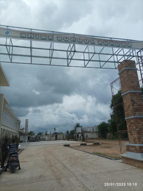 Shine Secondary Junior High School, Private School | We provide Indonesia infrastructure map on various property sectors and data. Access property listings, infrastructure developments, news, and valuable transaction data for informed decisions.