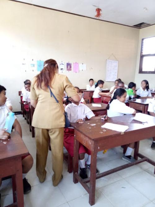 YPPKK Moria Elementary School, Private School | We provide Indonesia infrastructure map on various property sectors and data. Access property listings, infrastructure developments, news, and valuable transaction data for informed decisions.