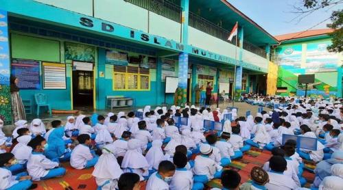 Mutiara Al Madani Islamic Primary School, Private School | We provide Indonesia infrastructure map on various property sectors and data. Access property listings, infrastructure developments, news, and valuable transaction data for informed decisions.