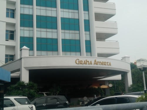Graha Amerta, Hospital | We provide Indonesia infrastructure map on various property sectors and data. Access property listings, infrastructure developments, news, and valuable transaction data for informed decisions.
