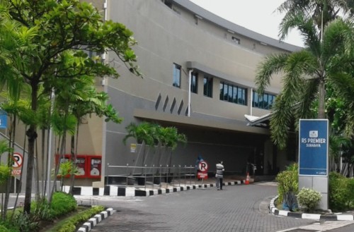 Premier Hospital Surabaya, Hospital | We provide Indonesia infrastructure map on various property sectors and data. Access property listings, infrastructure developments, news, and valuable transaction data for informed decisions.