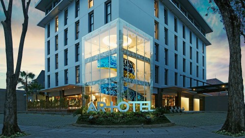 Completed hotel, Artotel Group | We provide Indonesia infrastructure map on various property sectors and data. Access property listings, infrastructure developments, news, and valuable transaction data for informed decisions.