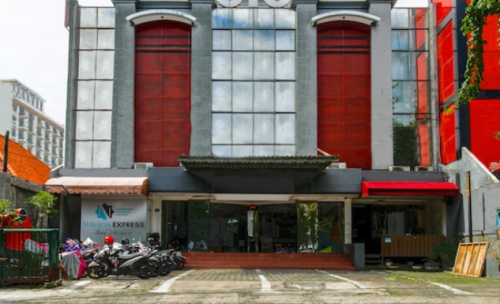 Completed hotel | We provide Indonesia infrastructure map on various property sectors and data. Access property listings, infrastructure developments, news, and valuable transaction data for informed decisions.