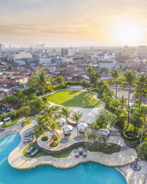 Completed hotel, JW Marriott Hotels | We provide Indonesia infrastructure map on various property sectors and data. Access property listings, infrastructure developments, news, and valuable transaction data for informed decisions.