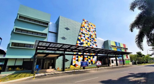 Citra Berkat CitraLand School Surabaya, International School | We provide Indonesia infrastructure map on various property sectors and data. Access property listings, infrastructure developments, news, and valuable transaction data for informed decisions.