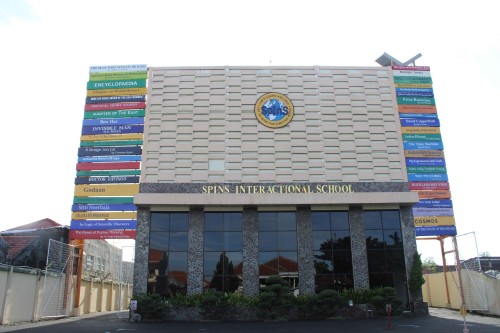 Spins Interactional School, International School | We provide Indonesia infrastructure map on various property sectors and data. Access property listings, infrastructure developments, news, and valuable transaction data for informed decisions.