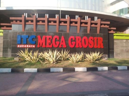 ITC Surabaya Mega Grosir, Strata Retail, Sinarmas Land,  | We provide Indonesia infrastructure map on various property sectors and data. Access property listings, infrastructure developments, news, and valuable transaction data for informed decisions.