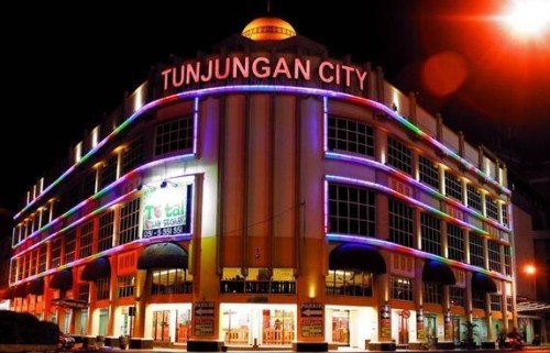 Tunjungan City Superblock, Leased Retail, Pakuwon Jati,  | We provide Indonesia infrastructure map on various property sectors and data. Access property listings, infrastructure developments, news, and valuable transaction data for informed decisions.
