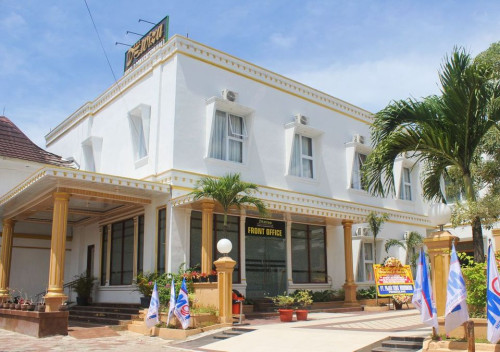 Completed hotel | We provide Indonesia infrastructure map on various property sectors and data. Access property listings, infrastructure developments, news, and valuable transaction data for informed decisions.