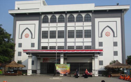 Bina Bangsa Islamic Primary School, Private School | We provide Indonesia infrastructure map on various property sectors and data. Access property listings, infrastructure developments, news, and valuable transaction data for informed decisions.