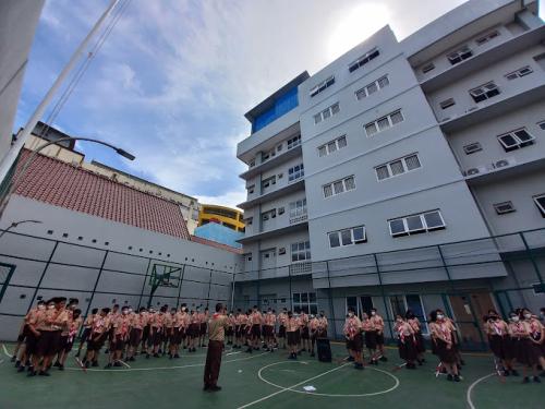 BPK Penabur Senior High School, Private School | We provide Indonesia infrastructure map on various property sectors and data. Access property listings, infrastructure developments, news, and valuable transaction data for informed decisions.