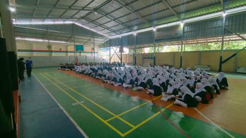 Informatika Senior High School, Private School | We provide Indonesia infrastructure map on various property sectors and data. Access property listings, infrastructure developments, news, and valuable transaction data for informed decisions.