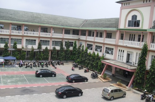 Sultan Maulana Hasanuddin Banten State Islamic University, University | We provide Indonesia infrastructure map on various property sectors and data. Access property listings, infrastructure developments, news, and valuable transaction data for informed decisions.