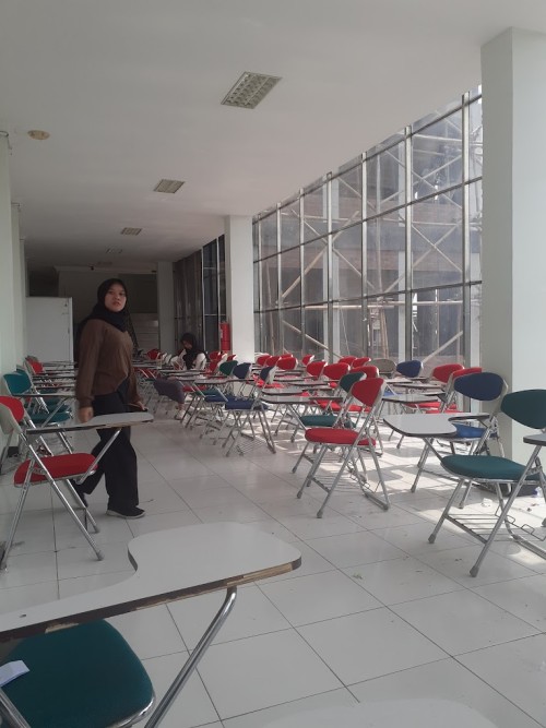 Primagraha University, University | We provide Indonesia infrastructure map on various property sectors and data. Access property listings, infrastructure developments, news, and valuable transaction data for informed decisions.