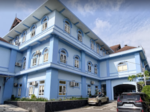 Ibu Fatmawati Soekarno Regional Hospiital Surakarta, Hospital | We provide Indonesia infrastructure map on various property sectors and data. Access property listings, infrastructure developments, news, and valuable transaction data for informed decisions.