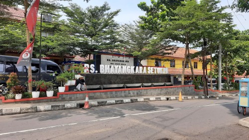 Bhayangkara Setukpa Hospital, Hospital | We provide Indonesia infrastructure map on various property sectors and data. Access property listings, infrastructure developments, news, and valuable transaction data for informed decisions.