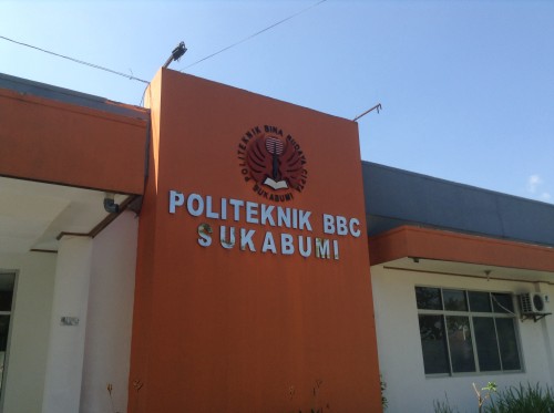 Bina Budaya Cipta Sukabumi Polytechnic, University | We provide Indonesia infrastructure map on various property sectors and data. Access property listings, infrastructure developments, news, and valuable transaction data for informed decisions.