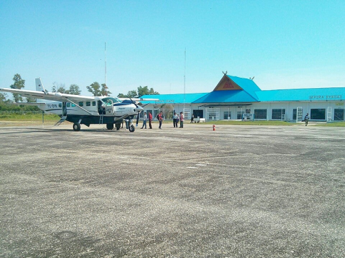 Japura Airport, Airport, Government | We provide Indonesia infrastructure map on various property sectors and data. Access property listings, infrastructure developments, news, and valuable transaction data for informed decisions.