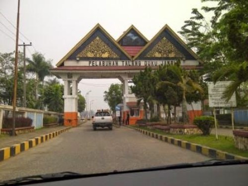 Port of Jambi, Seaport, Pelabuhan Indonesia II | We provide Indonesia infrastructure map on various property sectors and data. Access property listings, infrastructure developments, news, and valuable transaction data for informed decisions.