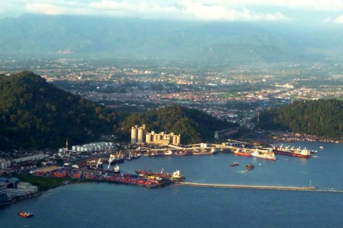 Port of Teluk Bayur, Seaport, Pelabuhan Indonesia II | We provide Indonesia infrastructure map on various property sectors and data. Access property listings, infrastructure developments, news, and valuable transaction data for informed decisions.