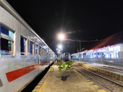 Lubuklinggau Station, Intercity Station | We provide Indonesia infrastructure map on various property sectors and data. Access property listings, infrastructure developments, news, and valuable transaction data for informed decisions.
