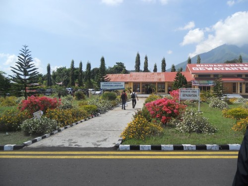 Gewayantana Airport, Airport, Government | We provide Indonesia infrastructure map on various property sectors and data. Access property listings, infrastructure developments, news, and valuable transaction data for informed decisions.