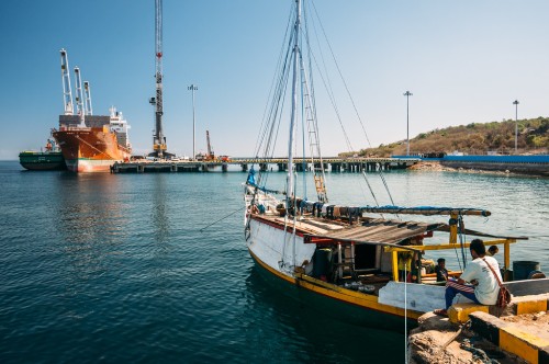 Port of Tenau, Seaport, Pelabuhan Indonesia III | We provide Indonesia infrastructure map on various property sectors and data. Access property listings, infrastructure developments, news, and valuable transaction data for informed decisions.