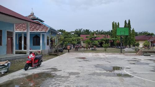 Muhammadiyah Junior High School Subulussalam, Private School | We provide Indonesia infrastructure map on various property sectors and data. Access property listings, infrastructure developments, news, and valuable transaction data for informed decisions.