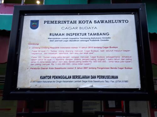 Intregrated Islamic Ishlahul Ummah Elementary School, Private School | We provide Indonesia infrastructure map on various property sectors and data. Access property listings, infrastructure developments, news, and valuable transaction data for informed decisions.