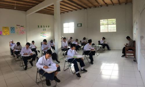 Ibnu Abbas Integrated Islamic Junior High School, Private School | We provide Indonesia infrastructure map on various property sectors and data. Access property listings, infrastructure developments, news, and valuable transaction data for informed decisions.