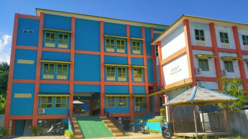Ulul Albab Integrated Islamic Junior High School, Private School | We provide Indonesia infrastructure map on various property sectors and data. Access property listings, infrastructure developments, news, and valuable transaction data for informed decisions.