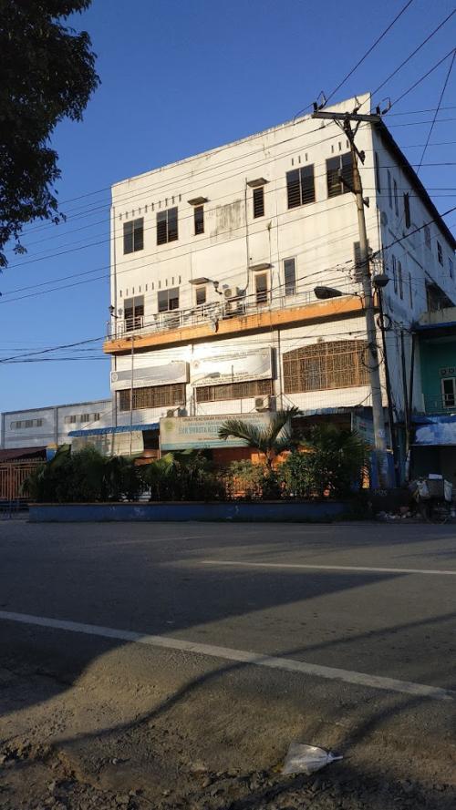 Ganda Husada Health Vocational High School, Private School | We provide Indonesia infrastructure map on various property sectors and data. Access property listings, infrastructure developments, news, and valuable transaction data for informed decisions.