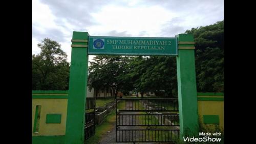 Muhammadiyah 5 Tidore Kepulauan Junior High School, Private School | We provide Indonesia infrastructure map on various property sectors and data. Access property listings, infrastructure developments, news, and valuable transaction data for informed decisions.
