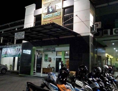 Kasih Ibu Mother and Child Hospital Tegal, Hospital | We provide Indonesia infrastructure map on various property sectors and data. Access property listings, infrastructure developments, news, and valuable transaction data for informed decisions.