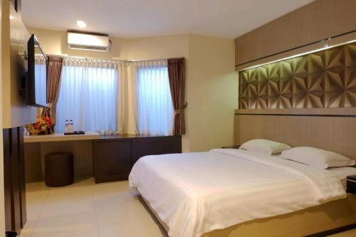 Completed hotel, Griya Wisata Hotel | We provide Indonesia infrastructure map on various property sectors and data. Access property listings, infrastructure developments, news, and valuable transaction data for informed decisions.
