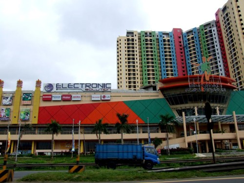 Completed apartment sale lease, jual sewa apartemen, PT Dinamika Karya Utama / PT Gapura Prima | We provide Indonesia infrastructure map on various property sectors and data. Access property listings, infrastructure developments, news, and valuable transaction data for informed decisions.