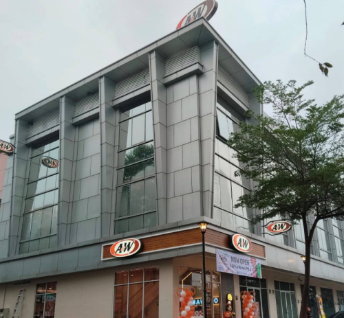 A&W La Riviera PIK 2, Stand Alone Retail | We provide Indonesia infrastructure map on various property sectors and data. Access property listings, infrastructure developments, news, and valuable transaction data for informed decisions.