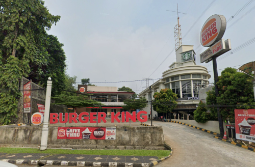 Burger King Sektor 9 Bintaro, Stand Alone Retail | We provide Indonesia infrastructure map on various property sectors and data. Access property listings, infrastructure developments, news, and valuable transaction data for informed decisions.