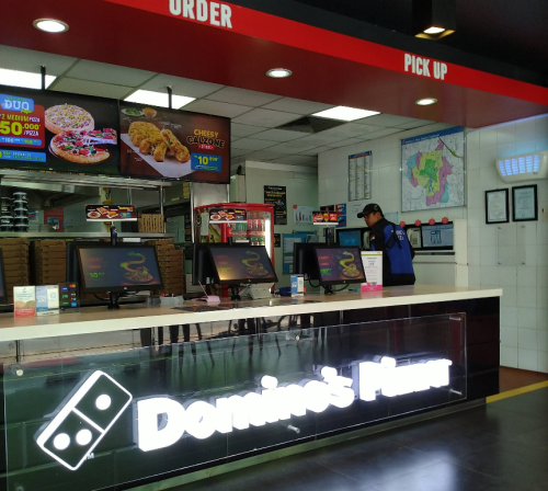 Domino's Pizza Ciputat Pahlawan, Stand Alone Retail | We provide Indonesia infrastructure map on various property sectors and data. Access property listings, infrastructure developments, news, and valuable transaction data for informed decisions.