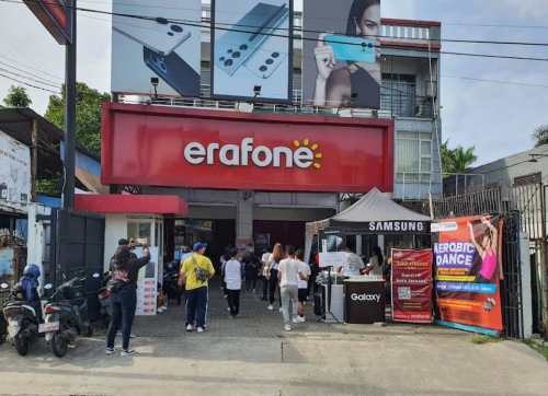 Erafone Megastore Cipondoh, Stand Alone Retail | We provide Indonesia infrastructure map on various property sectors and data. Access property listings, infrastructure developments, news, and valuable transaction data for informed decisions.